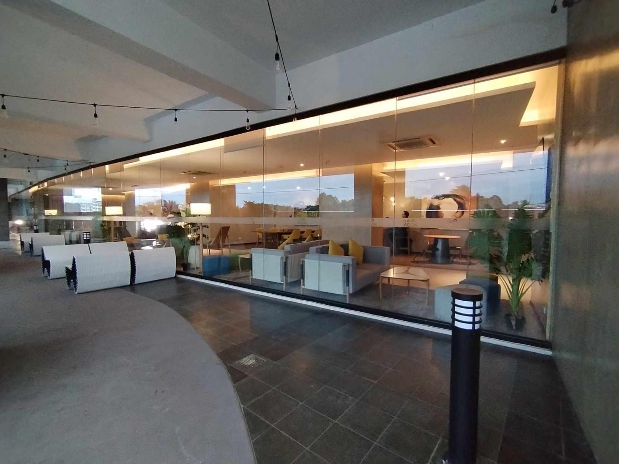 Aeontower Suites&Hotel By Cmc ダバオ　シティ エクステリア 写真